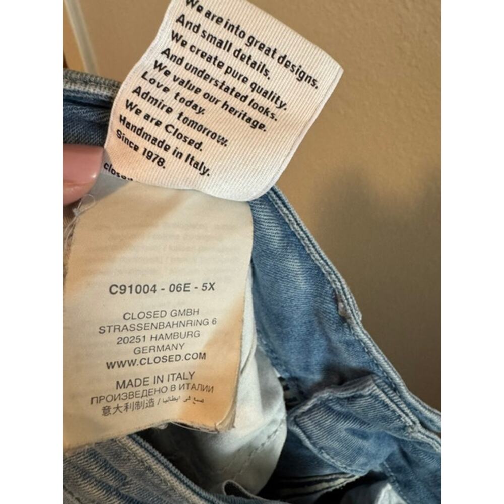 Closed Glow Up Wide Leg High Waisted Supper Soft Cotton Distressed Jeans 27 - Picture 10 of 16